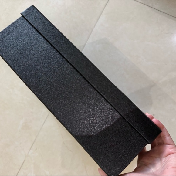 Chanel Box - Picture 6 of 11